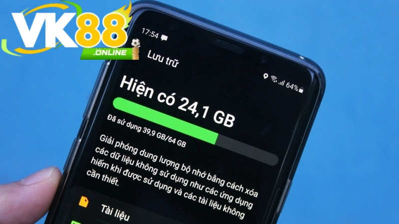 Thiết bị phải đủ dụng lương khi tải app tại VK88